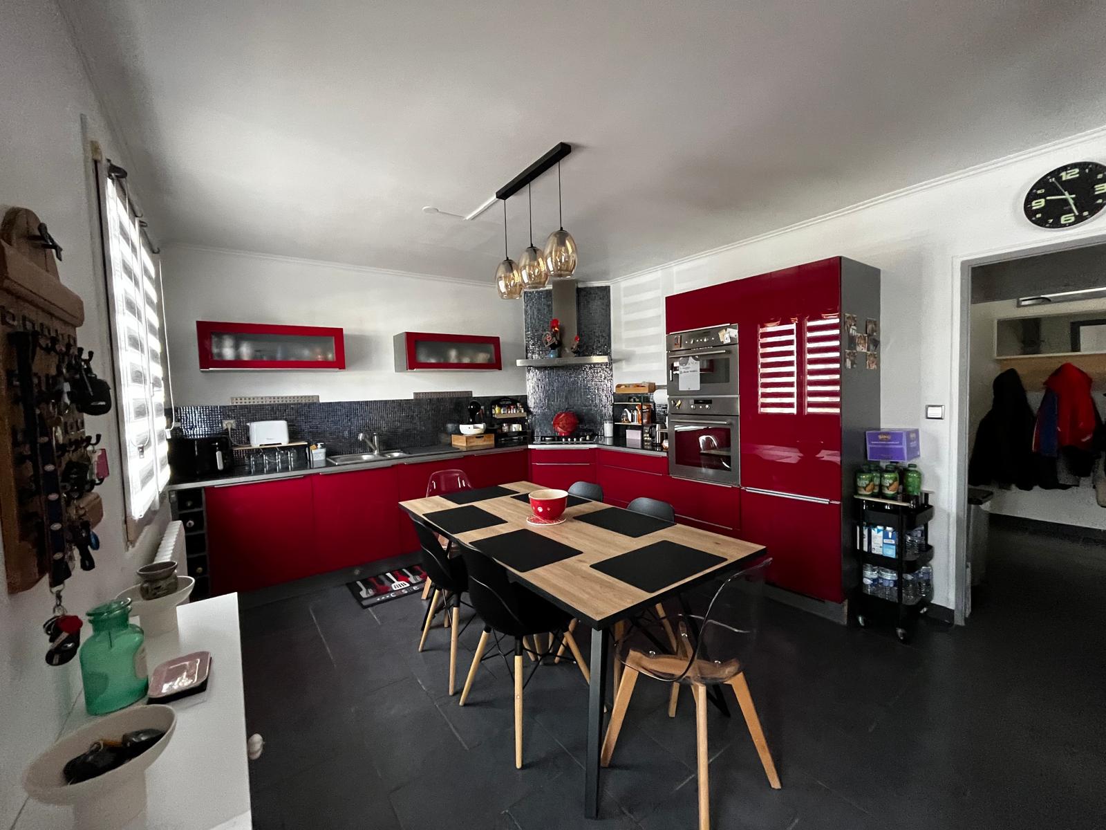 Homeguest - maison proche circuit 24h du Mans